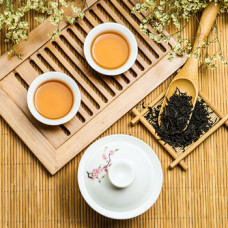 У чому відмінність китайських, індійських та цейлонських чаїв?